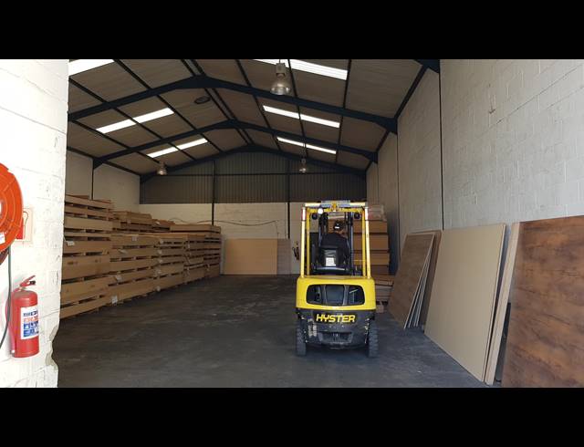 325M² FACTORY TO LET IN SAXENBURG PARK 1